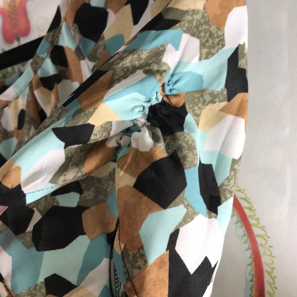 Blouse - Picture 4 of 4